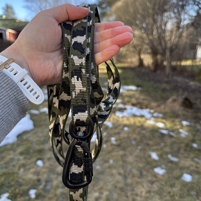 Camo tekstiilitalutin vihreä, 20mm, valitse pituus